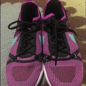 Ladies Nike’s Size 8